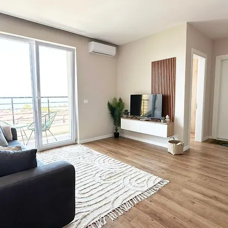 Daire Horizon Heights Golem (Tirana)