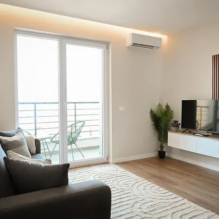 Horizon Heights Apartment Golem (Tirana)